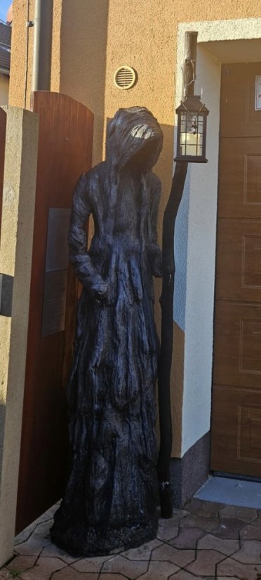 Světlonoš vysoký 180