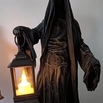Nazgul s lucernou